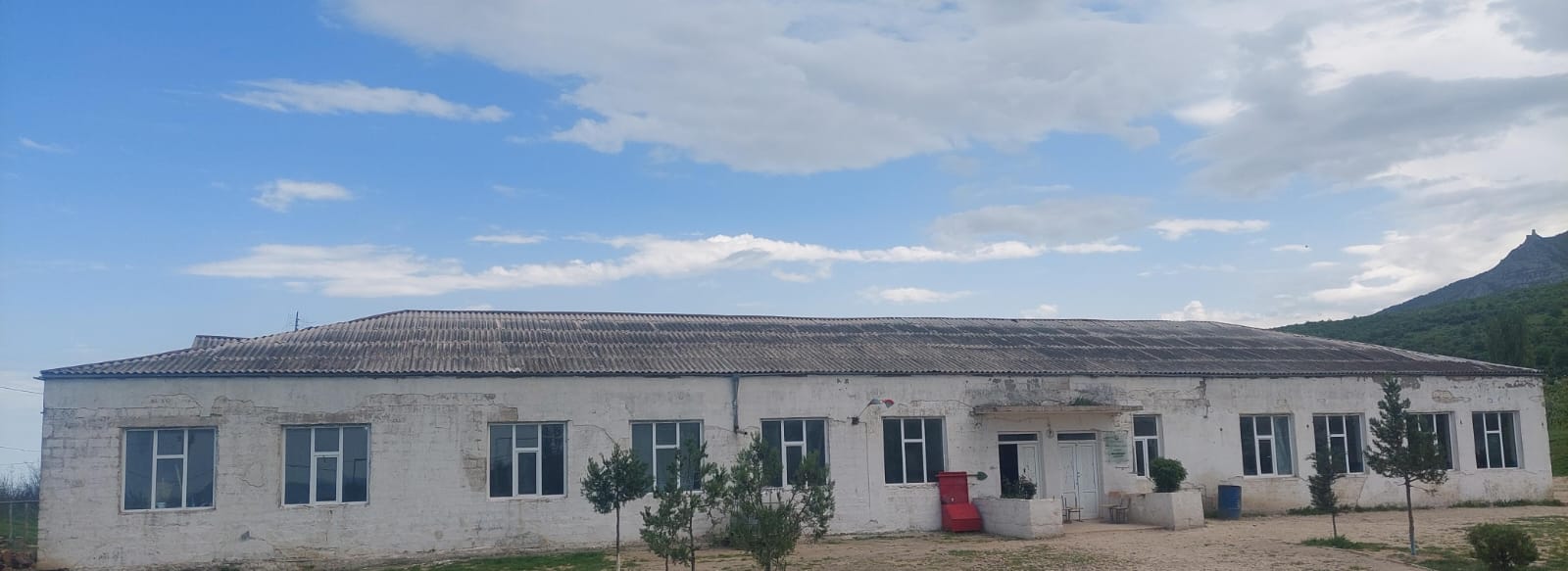 Şabran rayonu Əmirxanlı kənd tam orta məktəbi