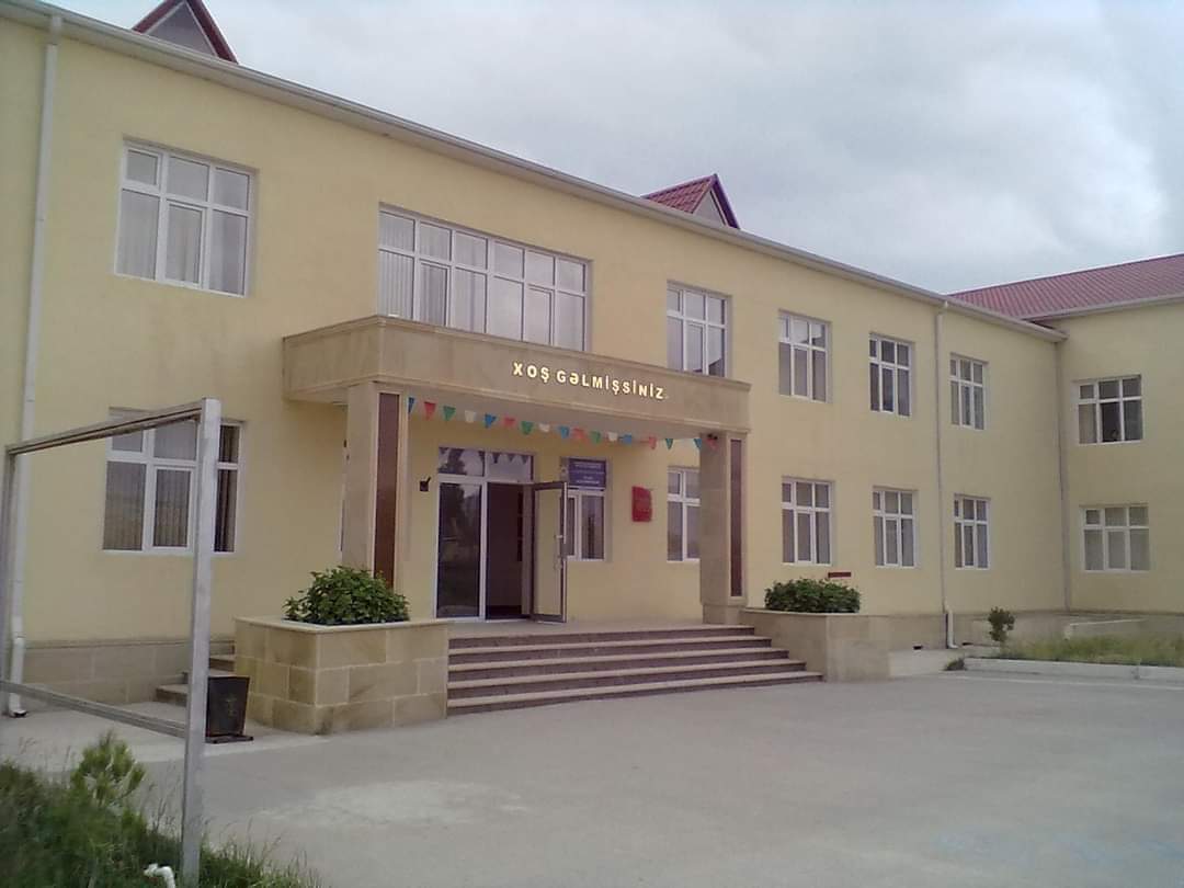 Siyəzən rayon Böyük Həmyə kənd tam orta məktəbi
