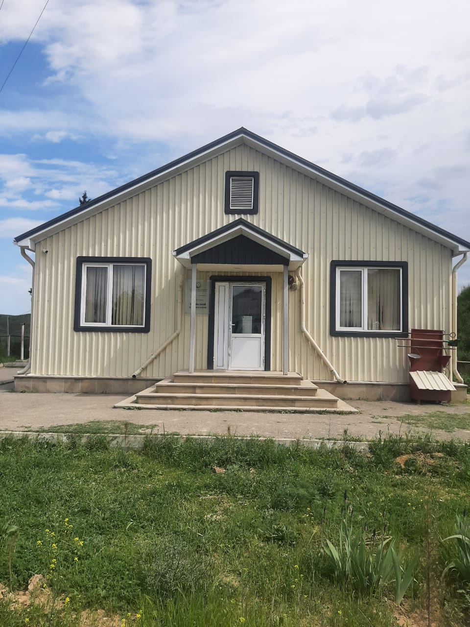 Şabran rayonu Xəlfələr kənd ümumi orta məktəbi