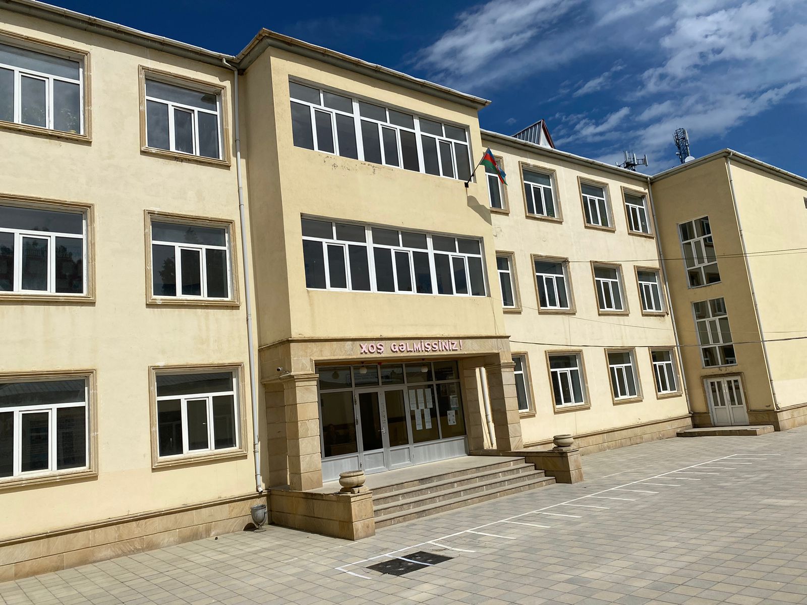 Şabran şəhəri Məmmədağa Nəzirov adına 4 nömrəli tam orta məktəb