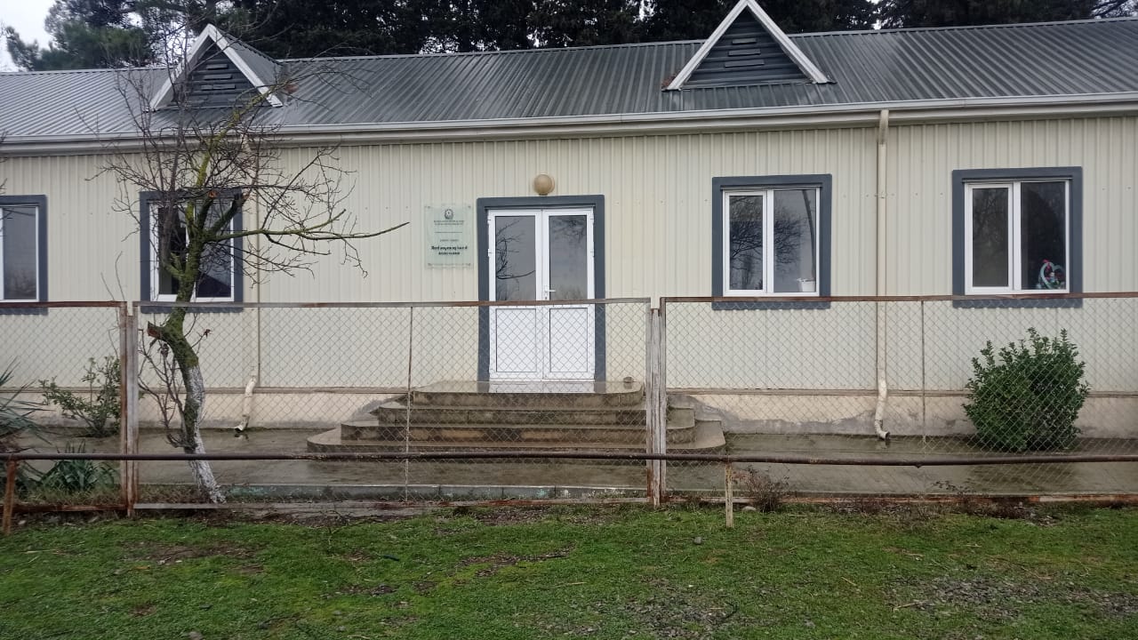 Şabran rayonu Xırdaoymaq kənd ibtidai məktəb