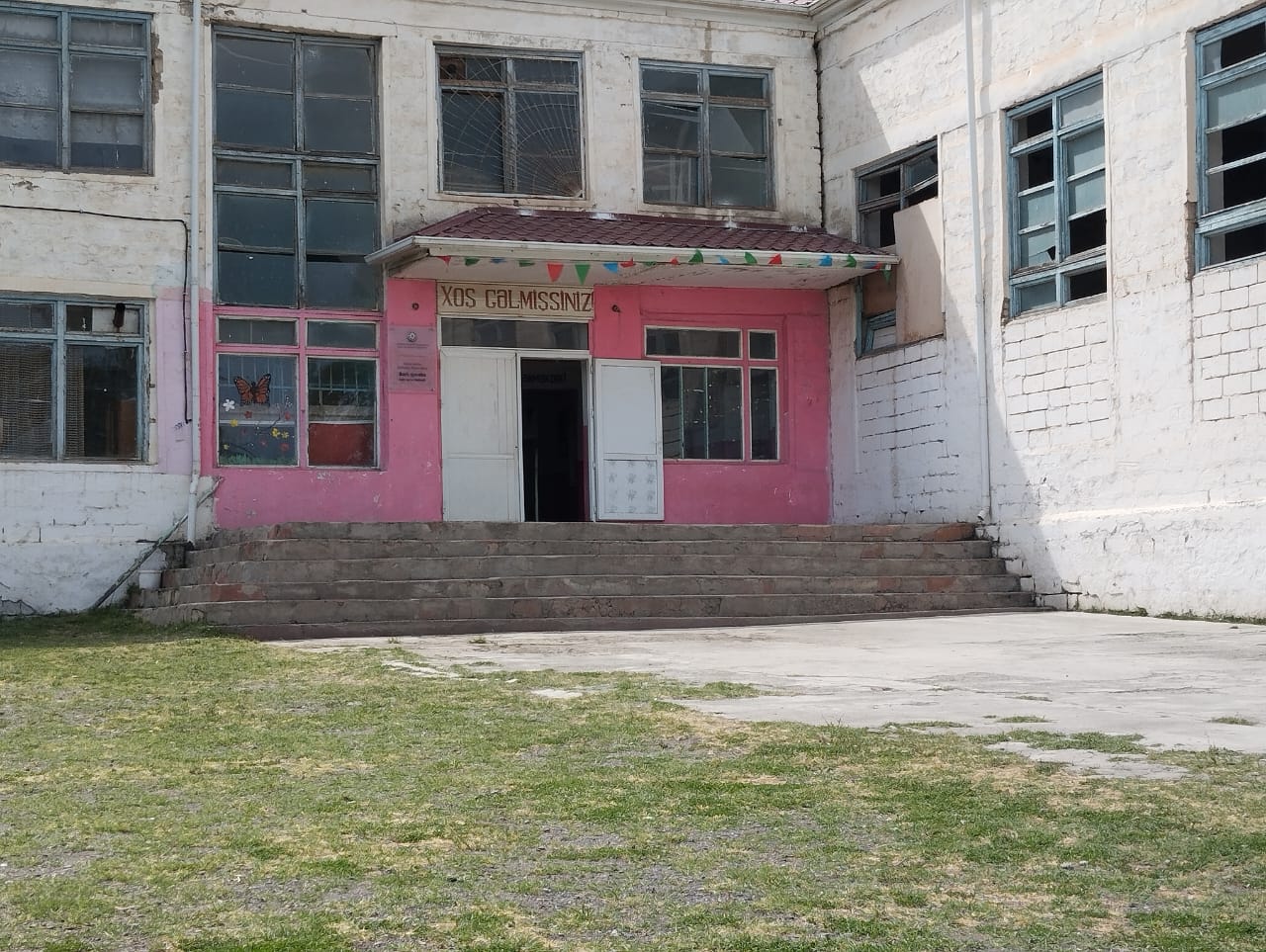 Quba rayon Barlı qəsəbə Ramazan Əliyev adına tam orta məktəb