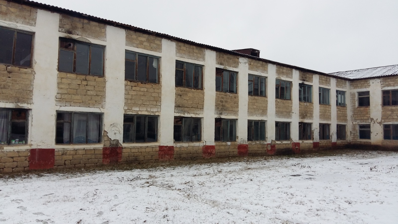 Quba rayonu Qamqam kənd Mübariz Abdullayev adına tam orta məktəb