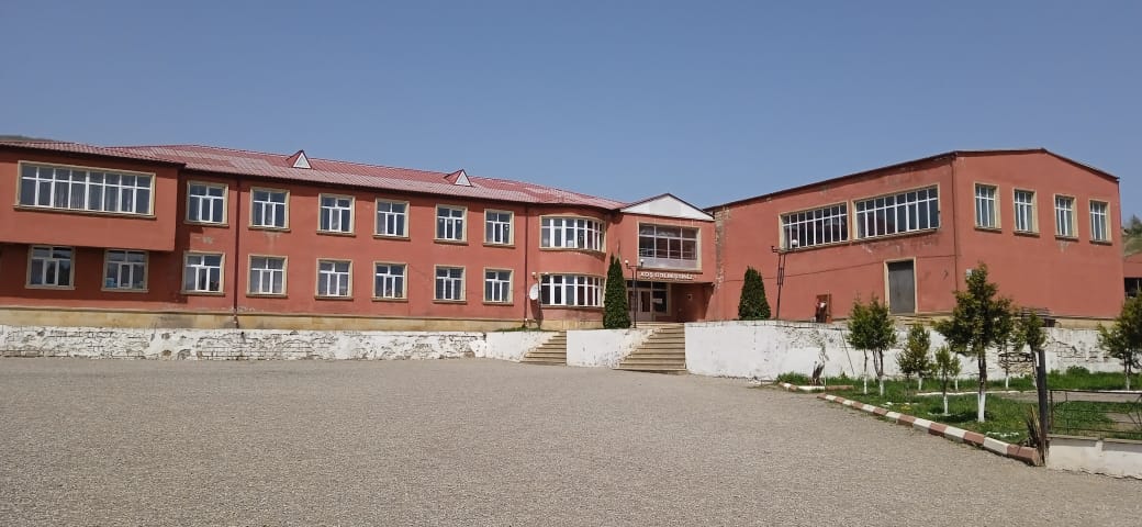 Qusar rayon Düztahir kənd tam orta məktəb