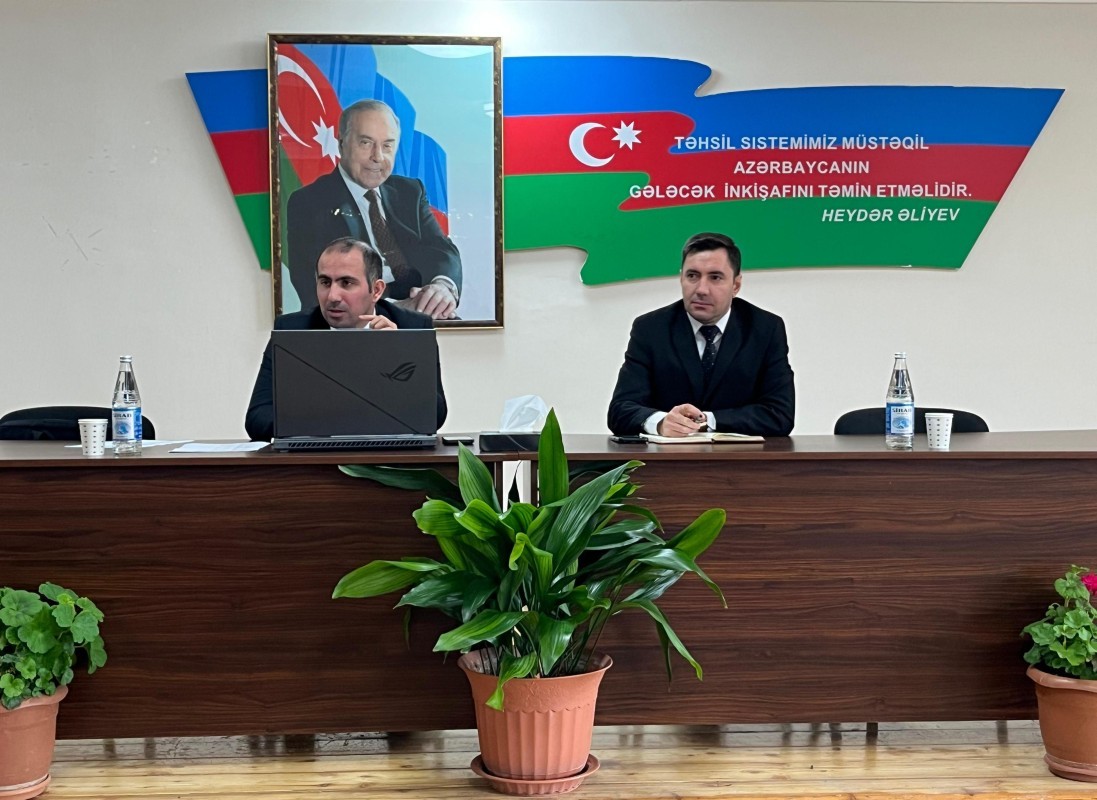 Qusar rayon ümumtəhsil məktəblərinin rəhbərləri ilə sertifikatlaşdırmaya hazırlıq məqsədilə görüş keçirilib