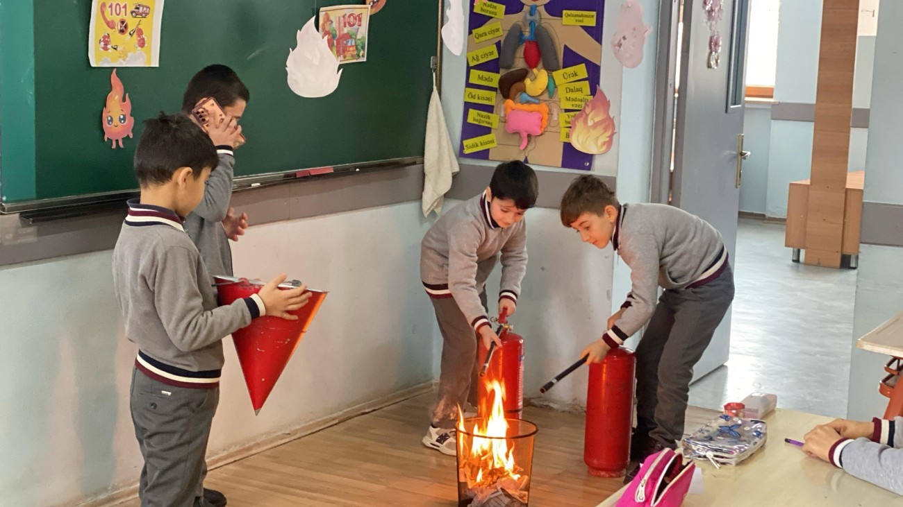 Ümumdünya Mülki Müdafiə Günü ilə əlaqədar maarifləndirici tədbirlər keçirilib