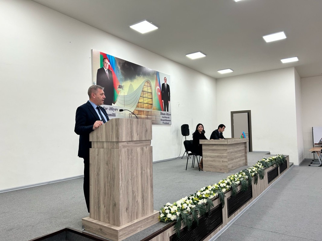 Təhsilverənlərin sertifikatlaşdırması ilə bağlı görüşlər keçirilib