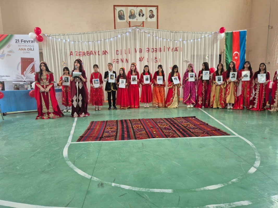 “Azərbaycan dili və ədəbiyyatı” fənn aylığı çərçivəsində tədbir keçirilmişdir.