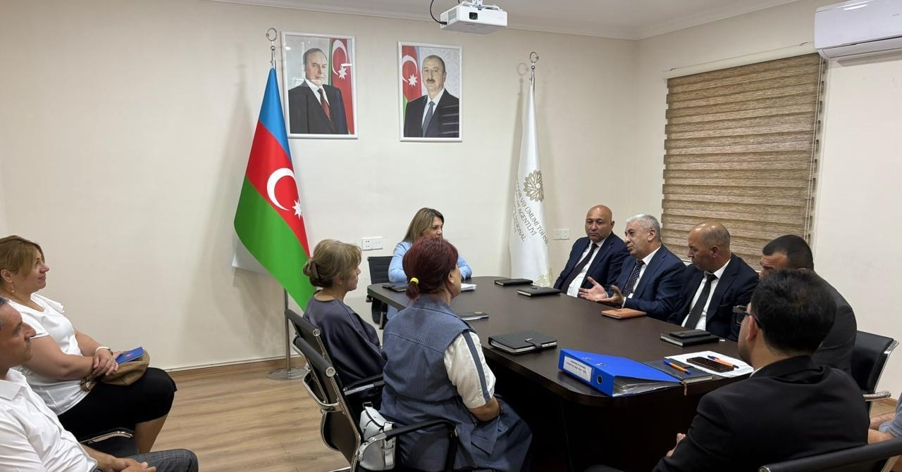 Məktəbdənkənar təhsil müəssisələrinin rəhbərləri ilə görüş keçirilmişdir