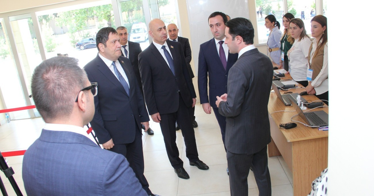 Təhsilverənlərin sertifikatlaşdırılması prosesinin test imtahanı mərhələsi davam etdirilib.