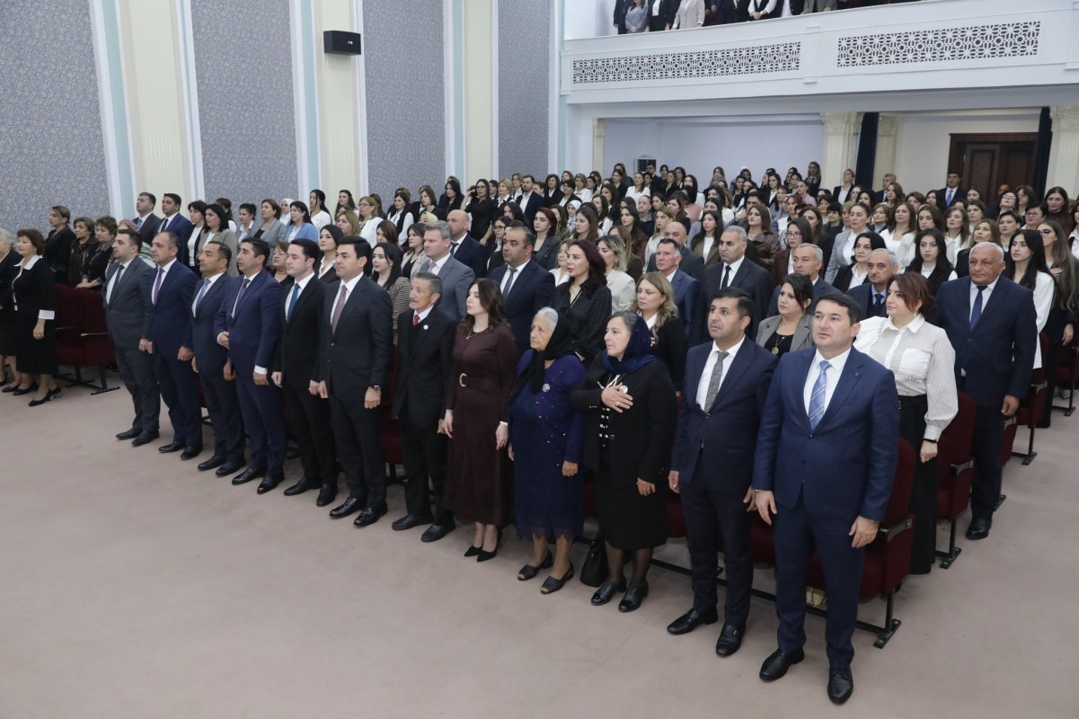 Beynəlxalq Müəllimlər Günü münasibətilə tədbir keçirilib