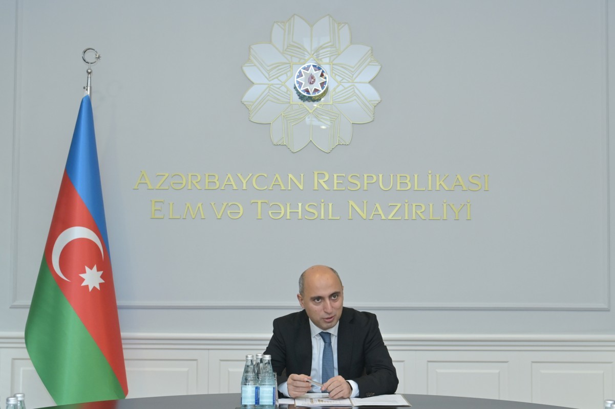 Emin Əmrullayev görüş keçirdi