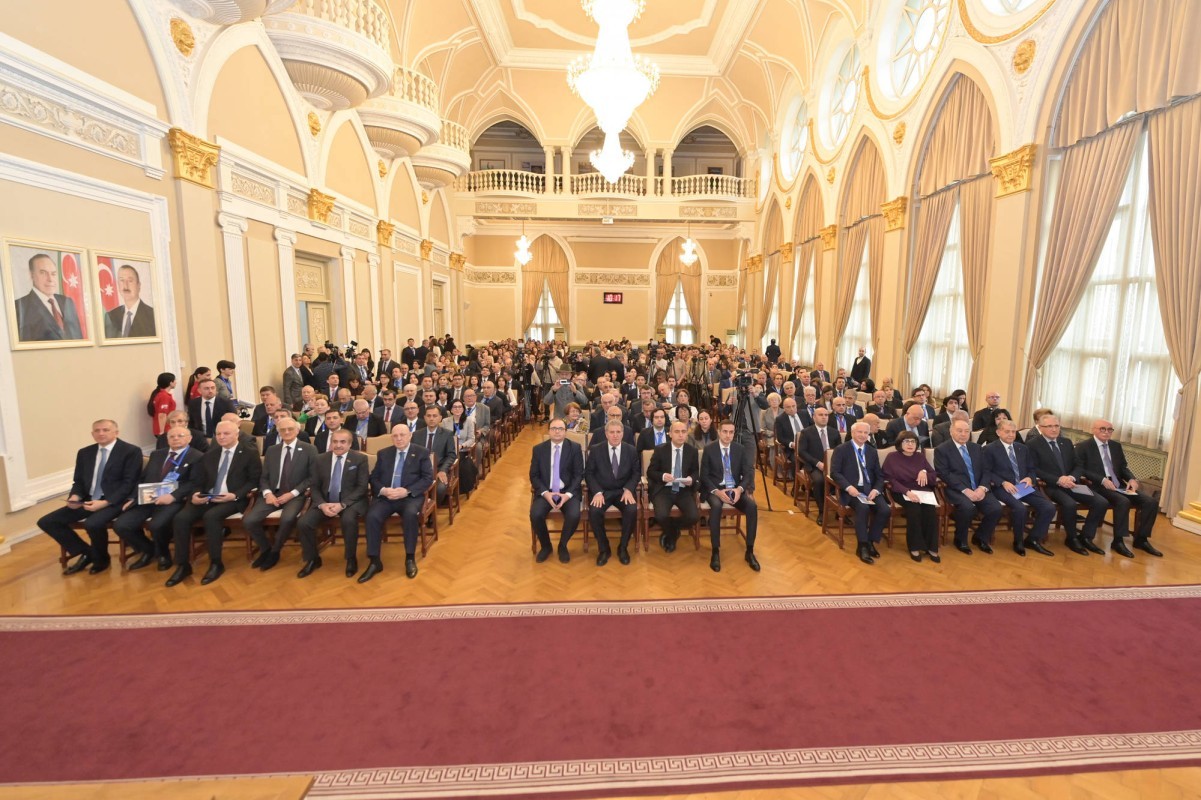 “Yusif Məmmədəliyev: Elm. İrs. İnnovasiyalar” adlı beynəlxalq konfrans öz işinə başlayıb.