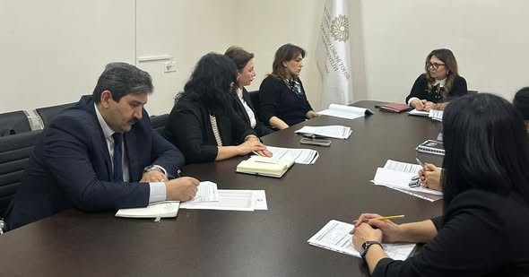 Ümumtəhsil müəssisələrinin rəhbərləri görüş keçirildi