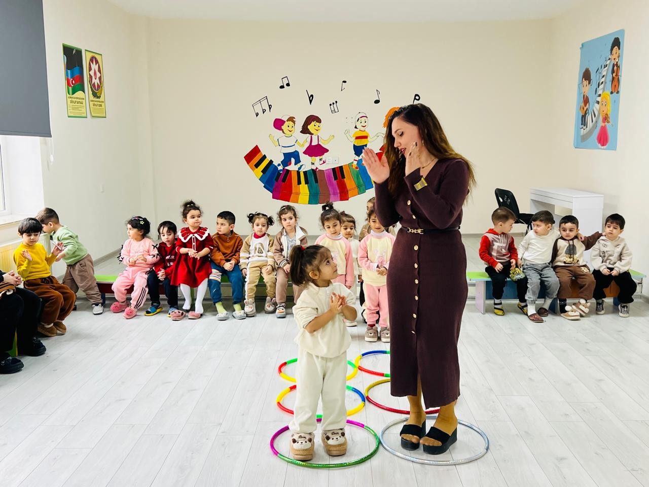 “Musiqi və təsviri fəaliyyət” mövzusunda məşğələ aylığı keçirilir.